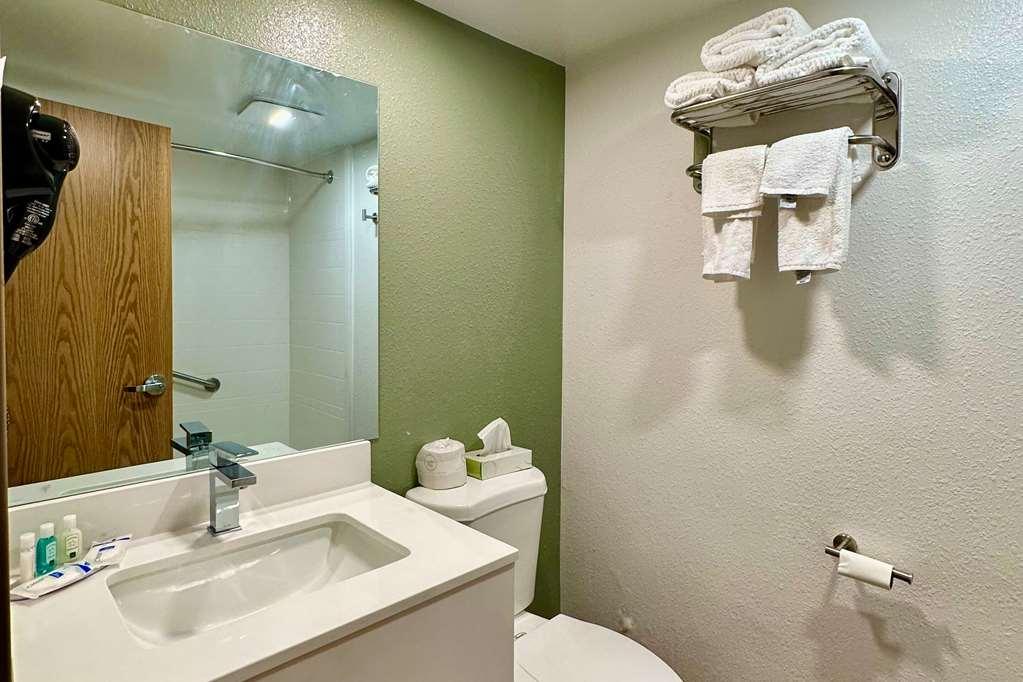 Quality Inn & Suites Albany Airport Latham Phòng bức ảnh